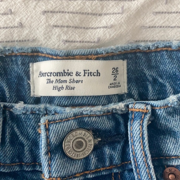 Abercrombie Mom Short Curve Love - Picture 2 of 16